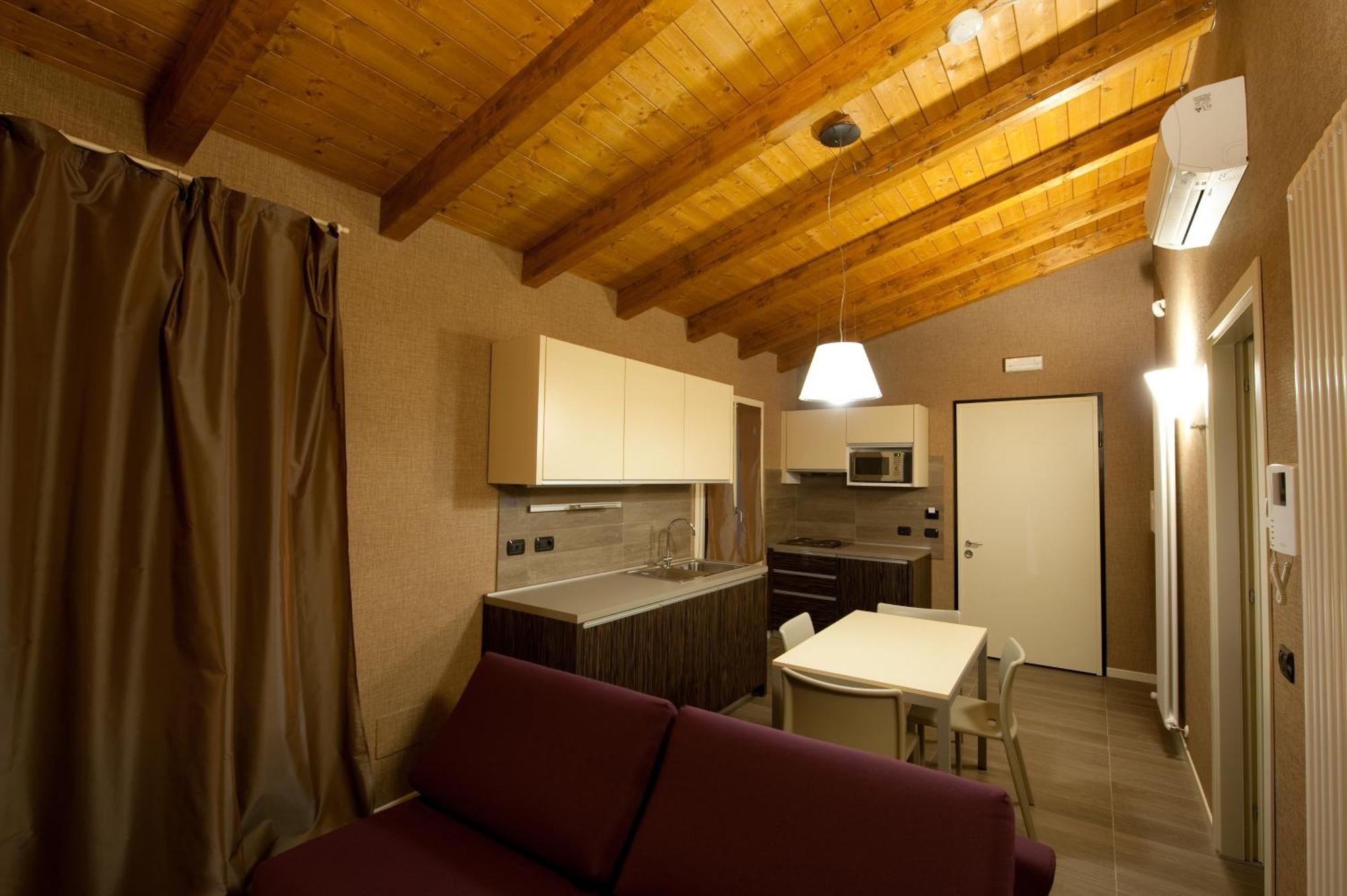 Hotel Locanda Stendhal Колорно Екстериор снимка