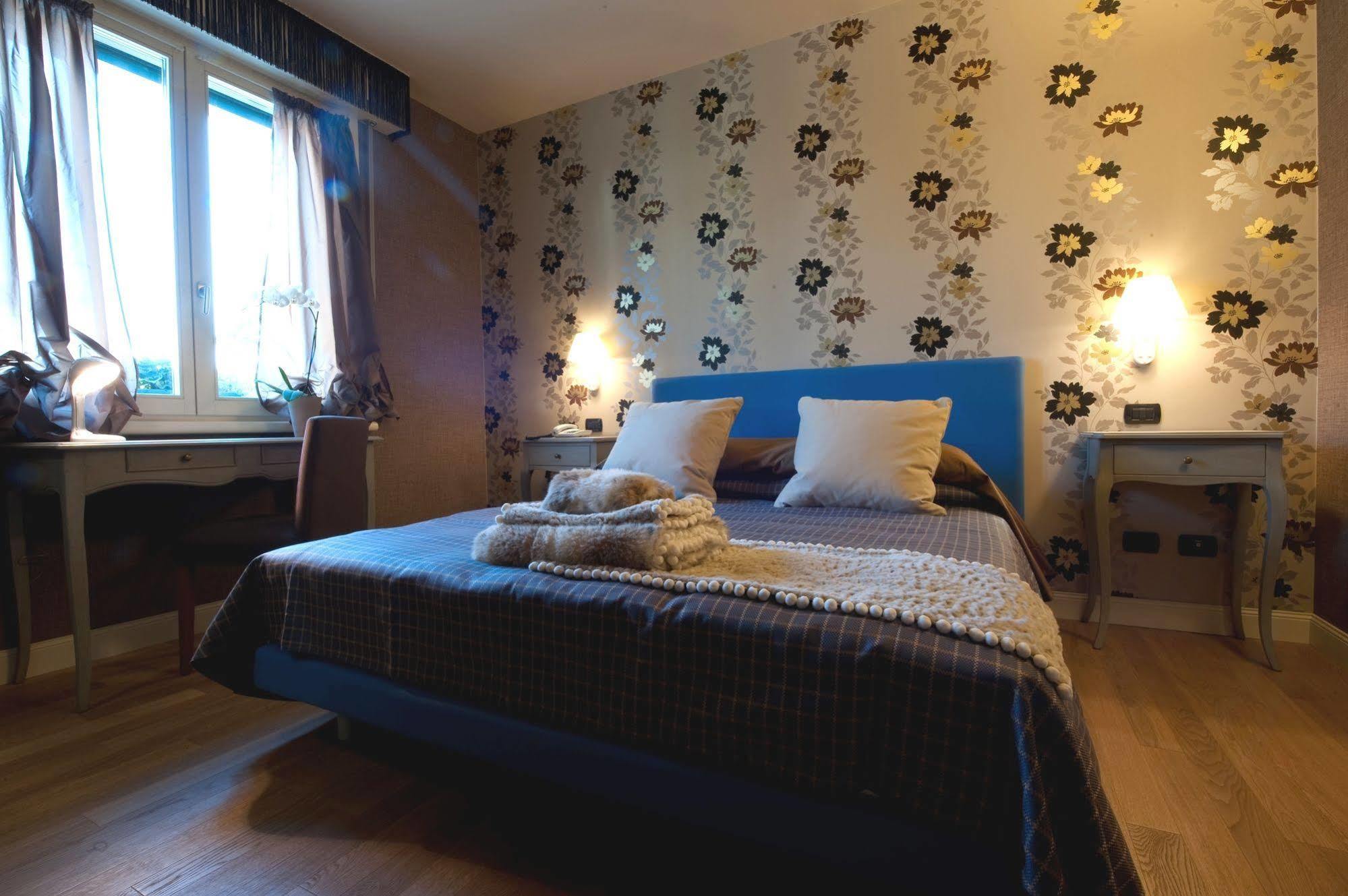 Hotel Locanda Stendhal Колорно Екстериор снимка